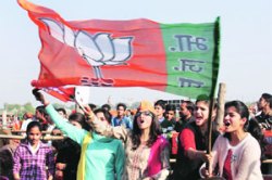 घराणेशाहीतून मुक्त व्हा!
