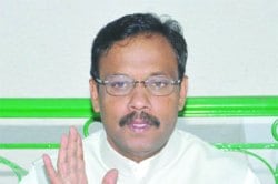 शिक्षण मंडळाच्या अधिकाराचा घोळ वाढला