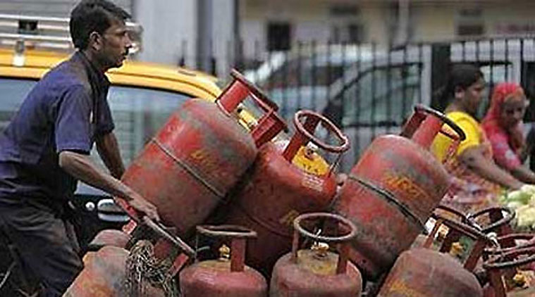 LPG price hiked by Rs 1.93 per cylinder, Subsidised LPG , Inflation, home budget , Loksatta, Loksatta news, Marathi, Marathi news LPG price hiked by Rs 1.93 per cylinder, Subsidised LPG , Inflation, home budget , Loksatta, Loksatta news, Marathi, Marathi news