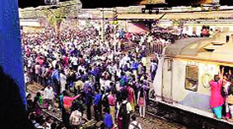 हे सर्व खासगीकरणासाठीच!