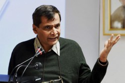 निसर्गावर आधारित जीवनव्यवस्था कायम ठेवणे आवश्यक – रेल्वेमंत्री सुरेश प्रभू