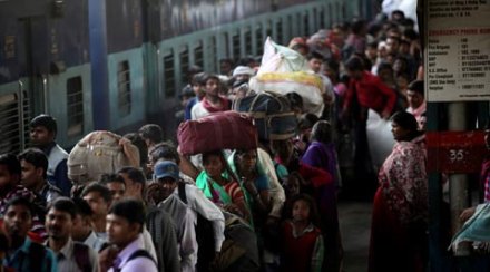 रेल्वेच्या विकासासाठी दीर्घ मुदतीची कर्जे
