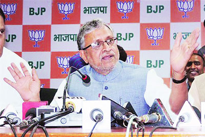 जद(यू)-राजद कलहाने विश्वास ठरावाला विलंब जद(यू)-राजद कलहाने विश्वास ठरावाला विलंब