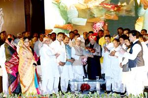 देशाला चाकूरकरांच्या नेतृत्वाची गरज देशाला चाकूरकरांच्या नेतृत्वाची गरज