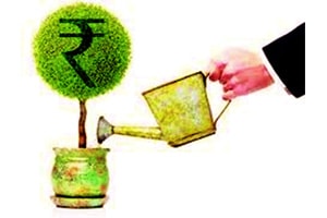 इक्विटी योजनांचा दबदबा