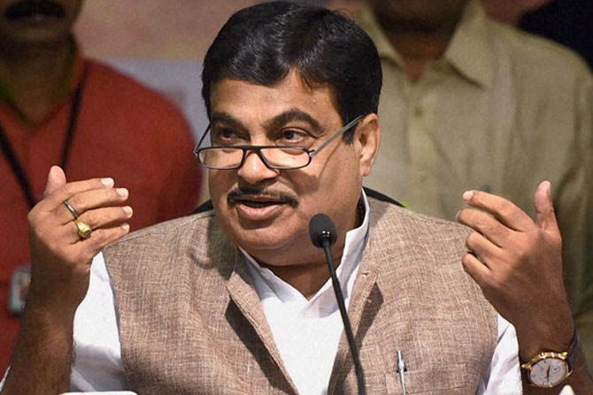 सरसंघचालक नागपुरात; गडकरी मात्र ताडोबात सरसंघचालक नागपुरात; गडकरी मात्र ताडोबात