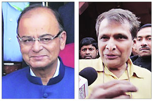 देशाची गाडी रुळावर!