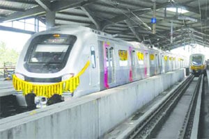 मुंबई किनारपट्टीलगत मेट्रो