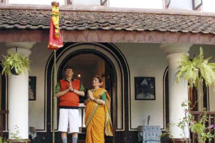 ‘मर्डर मेस्त्री’ टिमची चैतन्यमयी गुढी ‘मर्डर मेस्त्री’ टिमची चैतन्यमयी गुढी