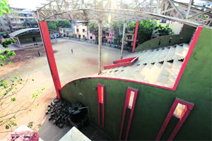 तेंडुलकर स्टेडियममध्ये गर्दुल्ले ‘सराव’ले