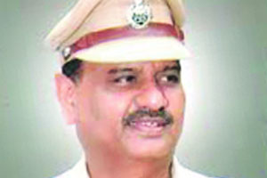 पोलीस, नागरिक एकत्र येणे आवश्यक
