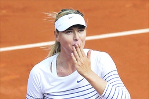 शारापोव्हाची विजयी सलामी शारापोव्हाची विजयी सलामी