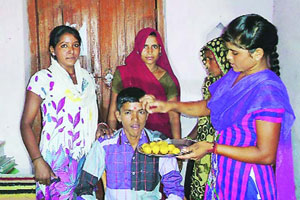 शेतकऱ्याचा मुलगा दहावीत अव्वल