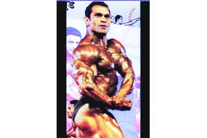 ‘मिस्टर इंडिया’ प्रशांत साळुंखेचे शरीरसौष्ठव प्रात्यक्षिक पाहण्याची संधी