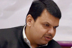 उद्योजकांना त्रास देणाऱ्यांवर कारवाई उद्योजकांना त्रास देणाऱ्यांवर कारवाई