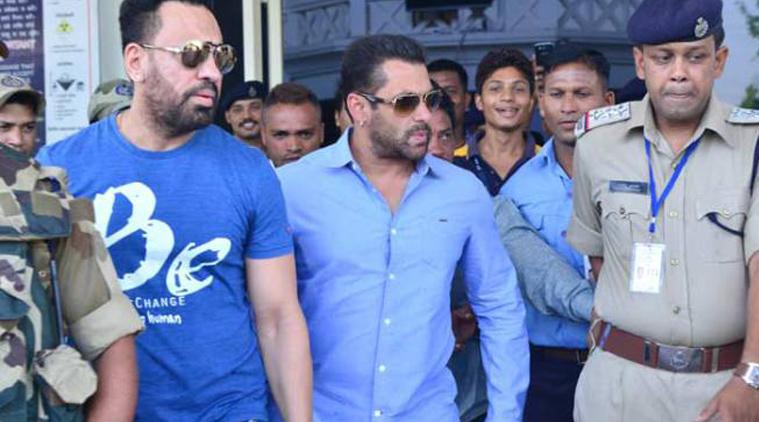 सलमान खटल्यातील न्यायाधीशाची बदली सलमान खटल्यातील न्यायाधीशाची बदली