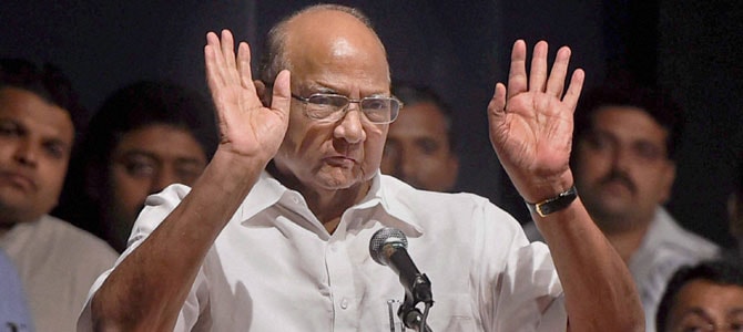 सरकारची धोरणे शहरी भागांना आणि उद्योगपतींना अनुकूल- शरद पवार सरकारची धोरणे शहरी भागांना आणि उद्योगपतींना अनुकूल- शरद पवार