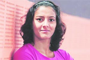 आशियाई कुस्ती स्पर्धेत गीता फोगटला कांस्य आशियाई कुस्ती स्पर्धेत गीता फोगटला कांस्य