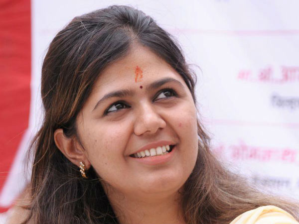 पंकजा यांच्या खरेदीप्रकरणी एसीबीने माहिती मागविली!