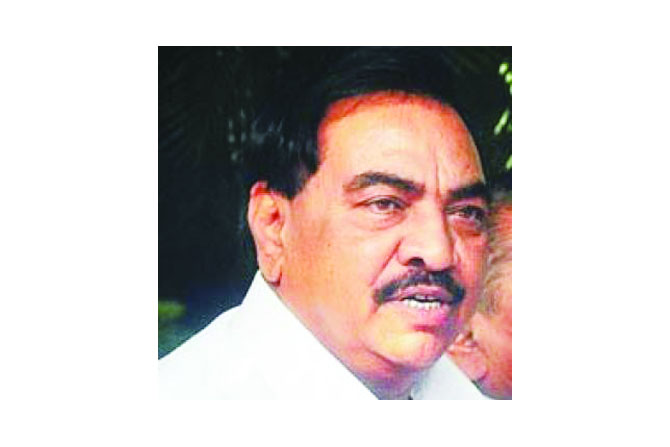 नमाज हा योगाचाच एक प्रकार, एकनाथ खडसे यांचे प्रतिपादन