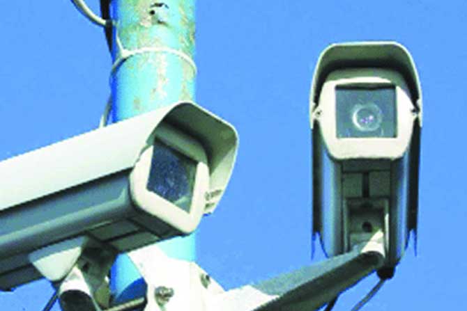 महत्त्वाच्या नाक्यांवर सीसीटीव्हीची नजर