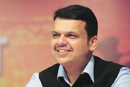 दोन तासांत मुख्यमंत्र्यांची पाच ठिकाणी पाहणी