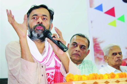 स्वराज अभियानात तूर्तास अण्णा नाहीत!