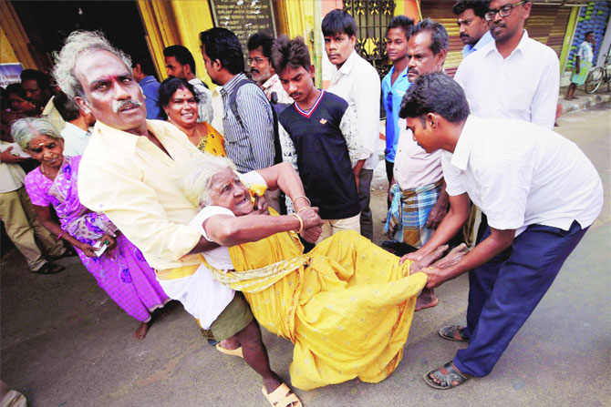 केरळ, तमिळनाडूतील पोटनिवडणुकीत ७४ टक्के मतदान