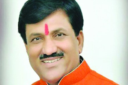 शिक्षणापाठोपाठ लोणीकर यांनी कौटुंबिक माहिती दडविली?