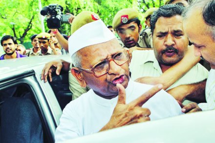 ‘सरकारला चिक्की चिकटली का, हे तपासावे लागेल’