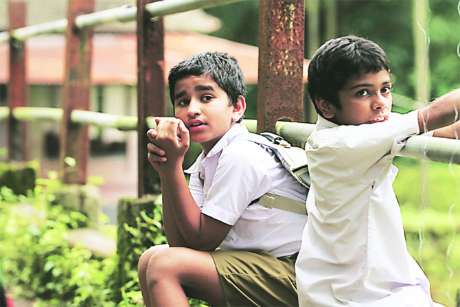 विलोभनीय चित्रप्रतिमांचा ‘किल्ला’