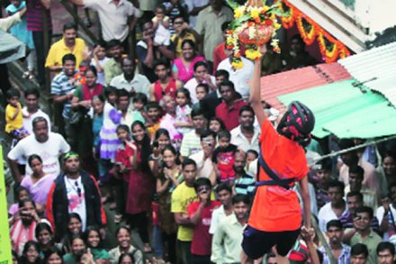 महिला गोविंदा यंदा पंजाबमध्ये