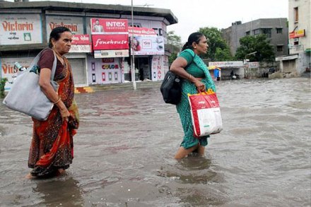 सलग दुस-या दिवशी कोल्हापुरात पाऊस