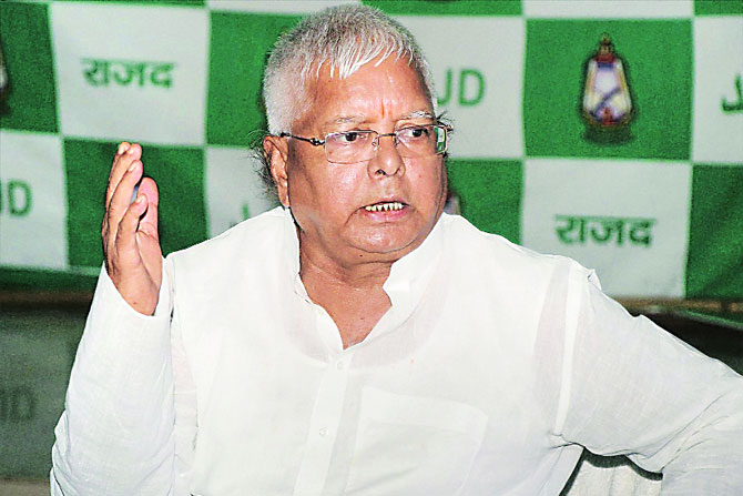 Hindu,RSS, Bjp, consume beef, lalu prasad yadav, Bihar election, bihar poll, Loksatta, Loksatta news, Marathi, marathi news