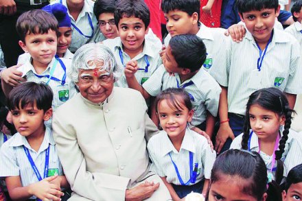 सामान्यांचे असामान्य गुरू !