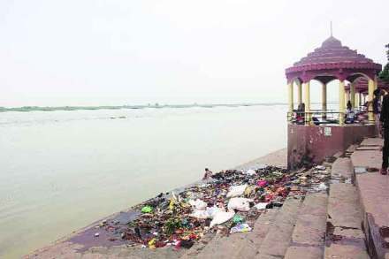 मान्सून डायरी : गंगेची दोन रूपं
