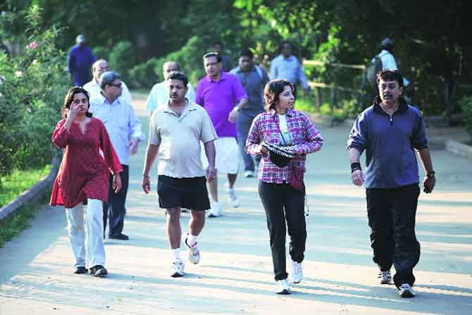 तंदुरुस्तीसाठी… तंदुरुस्तीसाठी…