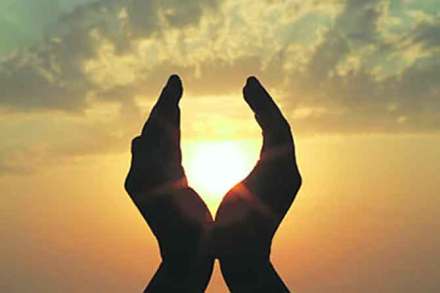 नोंद : प्रकाशमान भव… नोंद : प्रकाशमान भव…