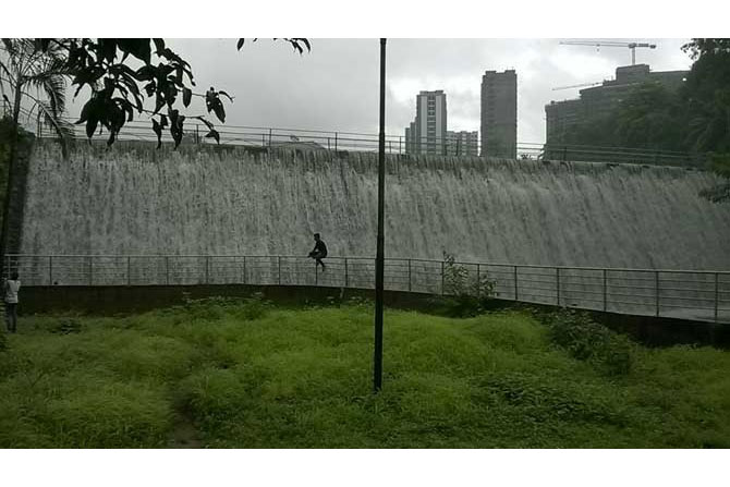 पवई तलाव भरला, तलावक्षेत्रात दमदार पाऊस