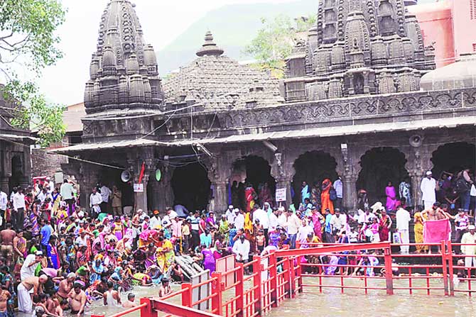 त्र्यंबकेश्वरमध्ये सिंहस्थातील वादाचा अजून एक अंक