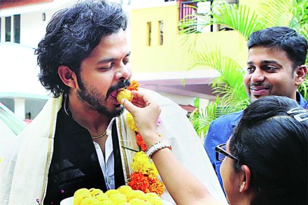 बंदी उठवण्यासाठी श्रीशांतचे बीसीसीआयला साकडे