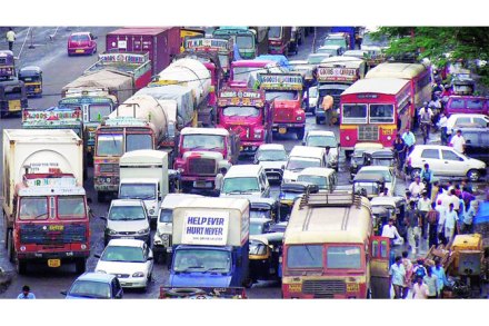 पुणे शहर वाहतुकीची प्रयोगशाळा!
