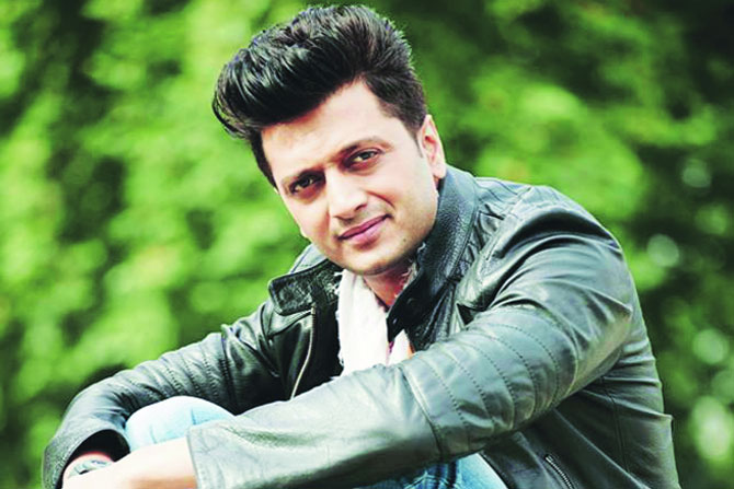 व्हिलनने संधींचा खजिना खुला केला व्हिलनने संधींचा खजिना खुला केला