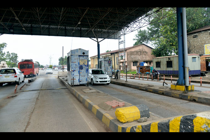 toll, kolhapur toll, कोल्हापूरमधील टोल रद्द toll, kolhapur toll, कोल्हापूरमधील टोल रद्द