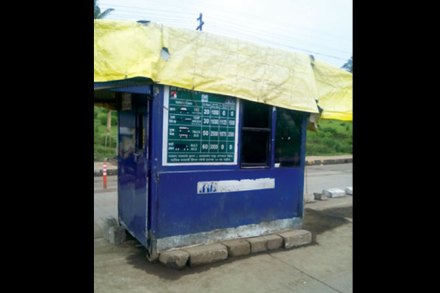 ऐंशी लाख वाहतूकदारांकडून एकरकमी टोल भरण्याचा पर्याय