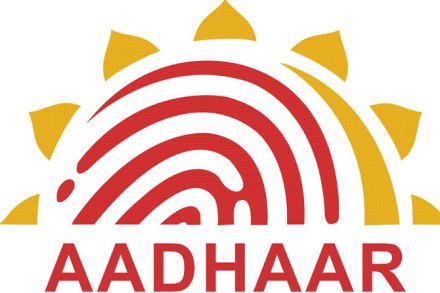 आधार कार्डाची किंमत १०० ते २०० रुपये