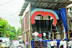 एक्याण्णव मंडळांना महापालिकेच्या नोटिसा