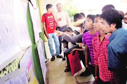 ‘मंत्रालय वारी’चा ११वीच्या विद्यार्थ्यांना फटका