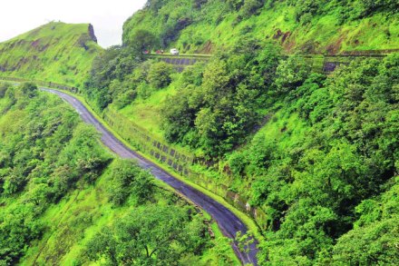 कोकणची वाट अन् जिवाशी गाठ?