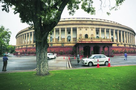 राज्यसभेचे कामकाज ठप्पच राज्यसभेचे कामकाज ठप्पच